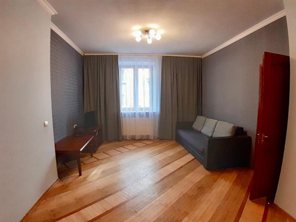 Apartment Hnatuka Center Lemberg Exterior foto